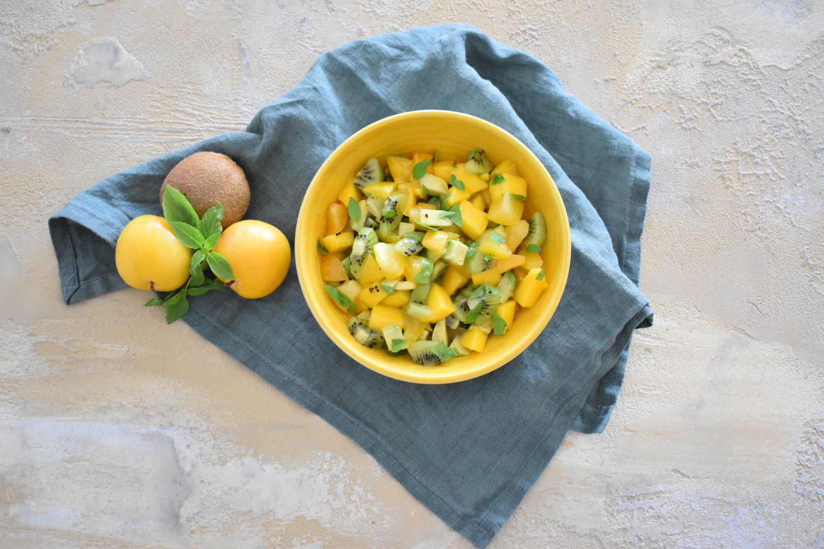 Exotischen Fruchtsalat mit Avocado » Mein Kochuniversum
